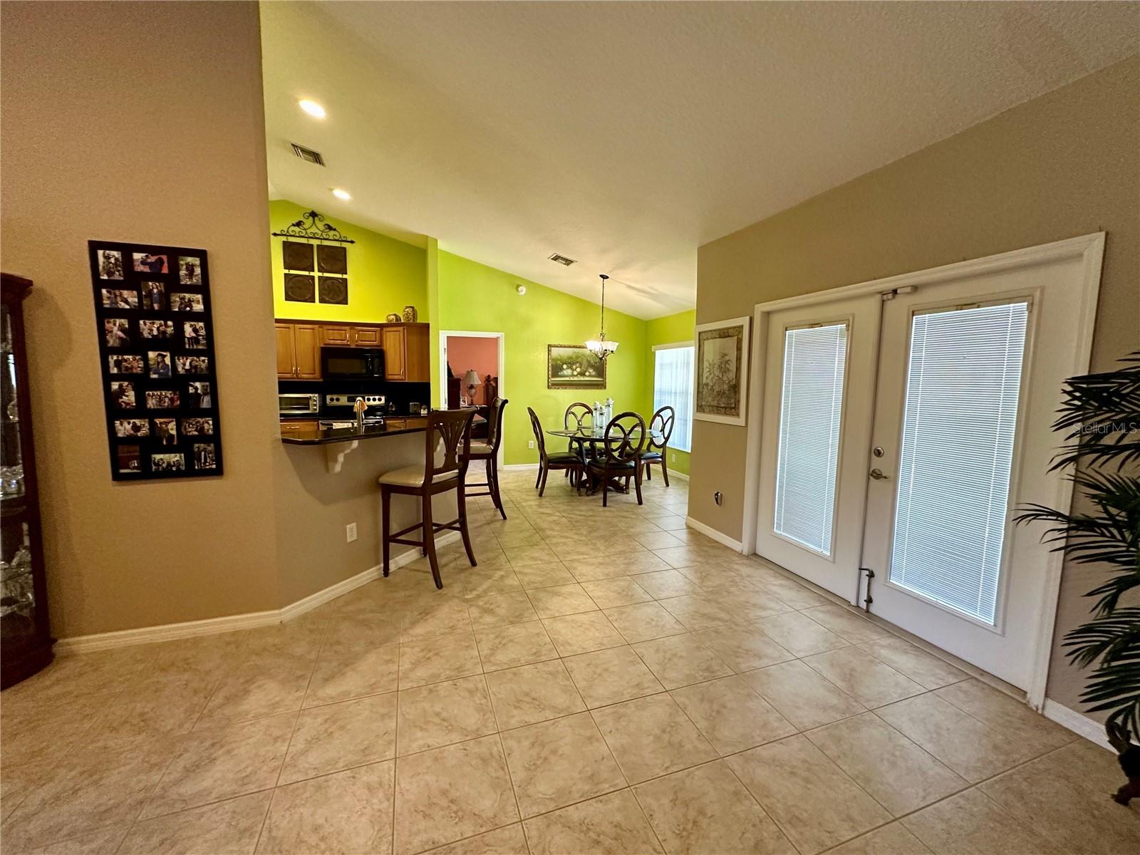 2576 Sw 175th Loop Property Photo 11