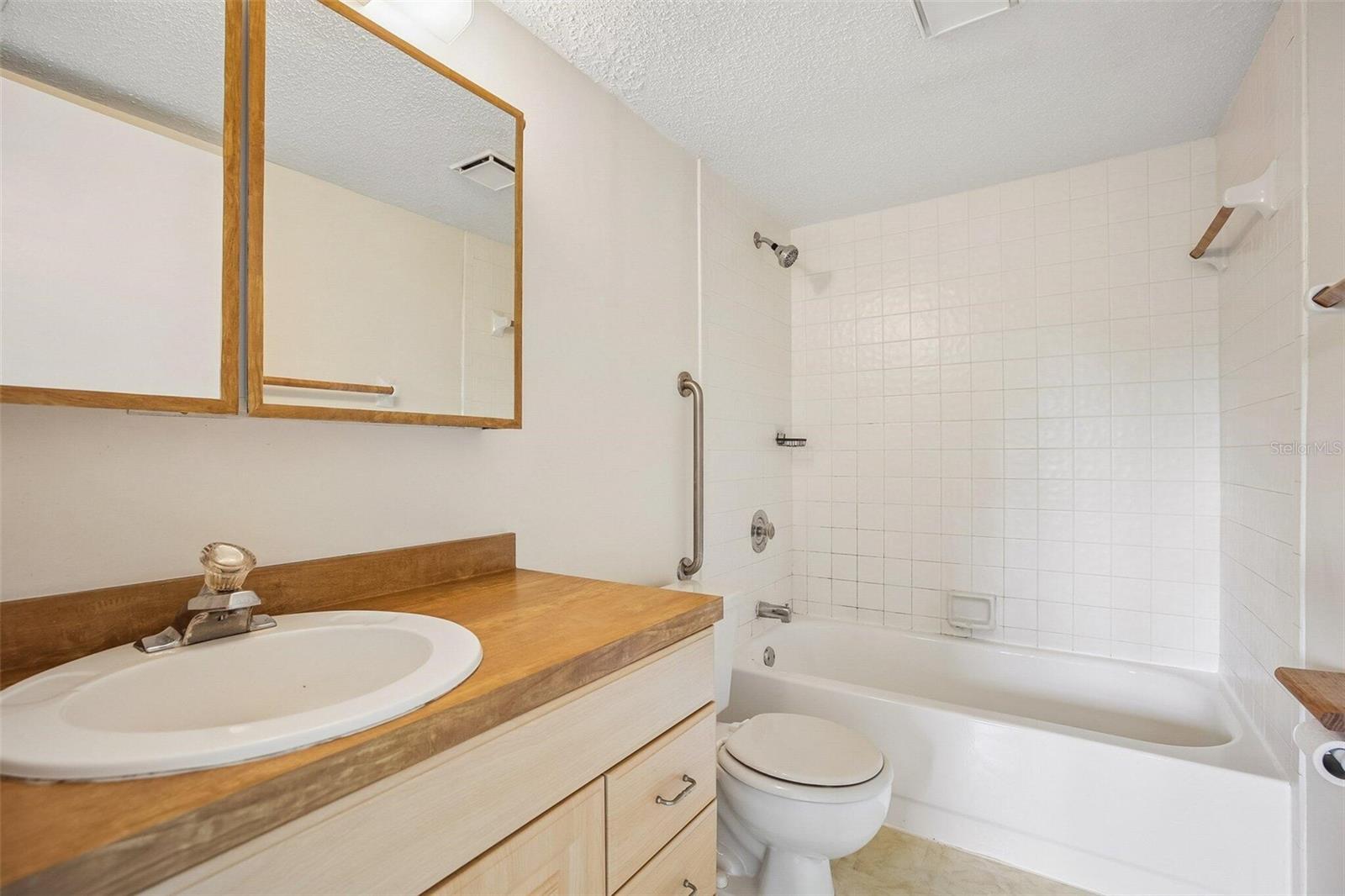 26485 Rampart Blvd #a27 Property Photo 21
