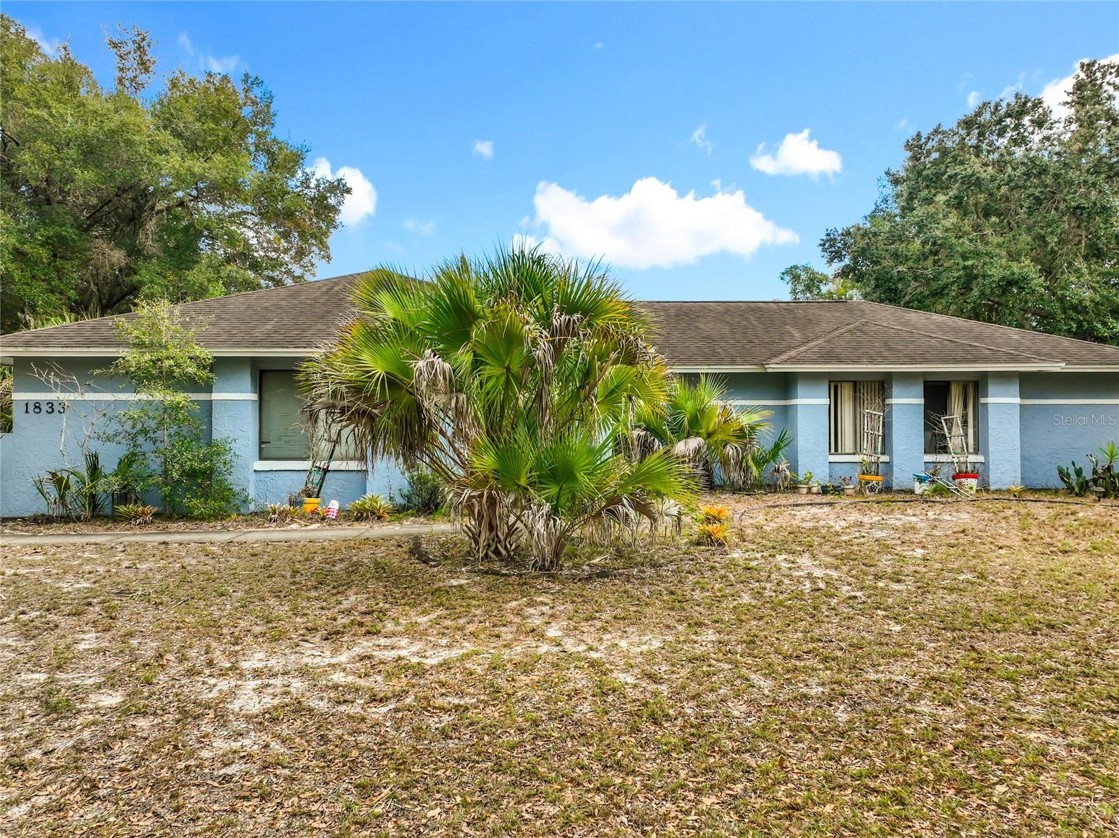 1833 CROWLEY CIR