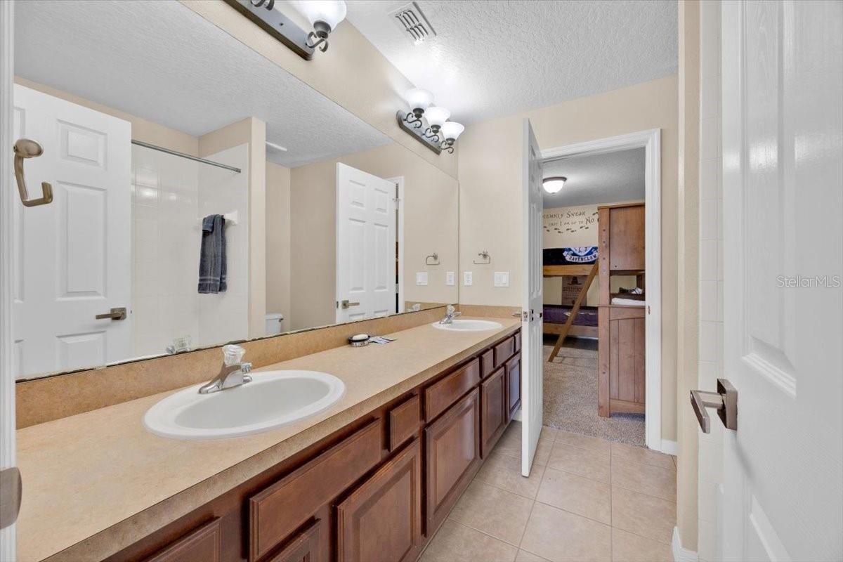 8023 Acadia Estates Ct Property Photo 15