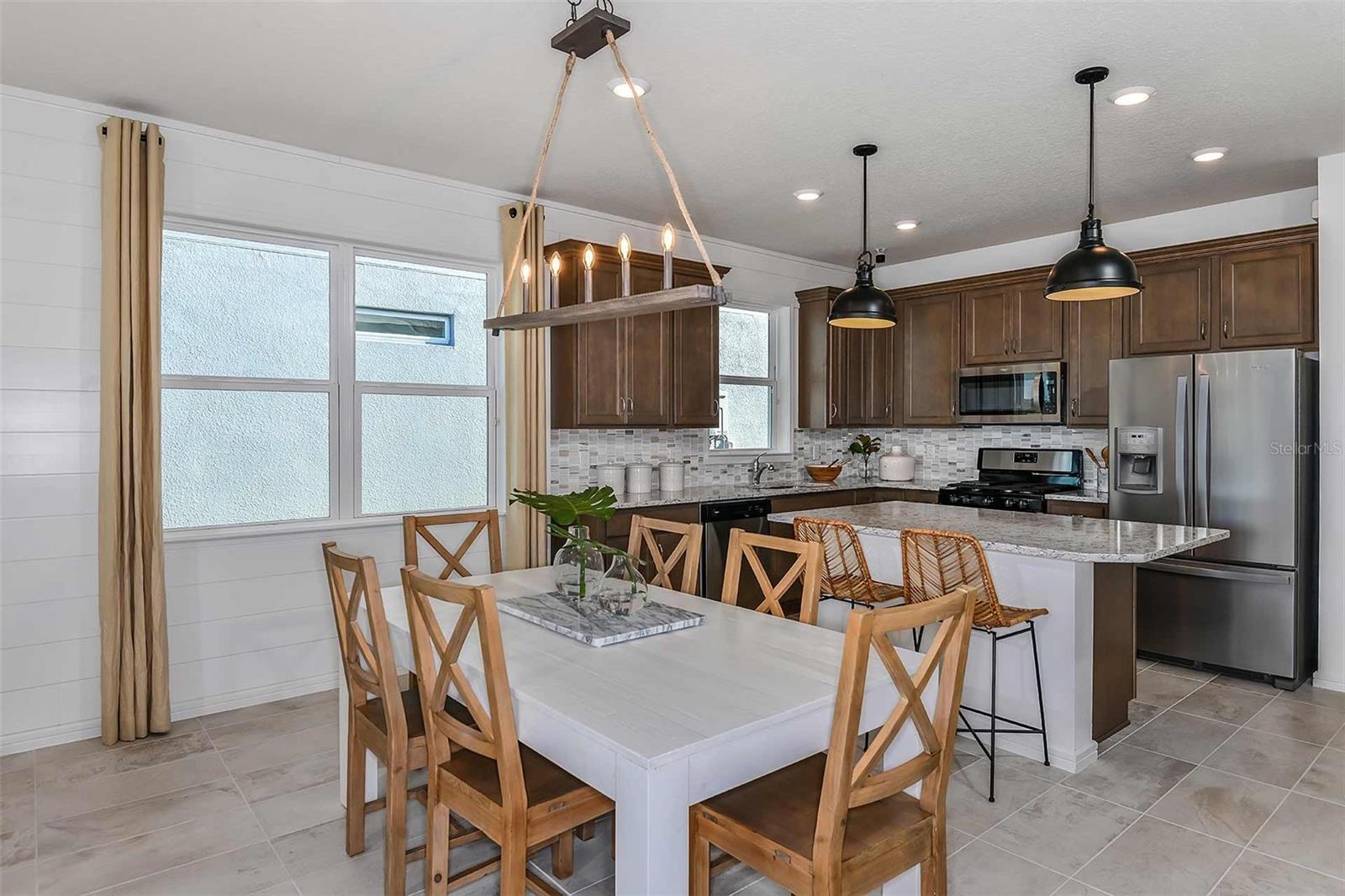 2354 Dew Drop Loop Property Photo 11