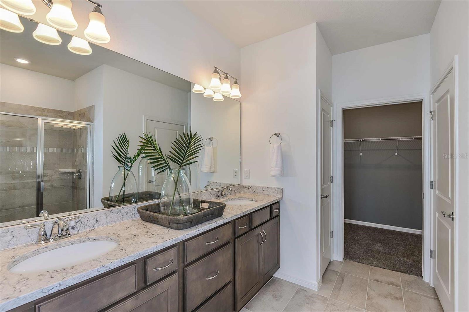 2354 Dew Drop Loop Property Photo 20