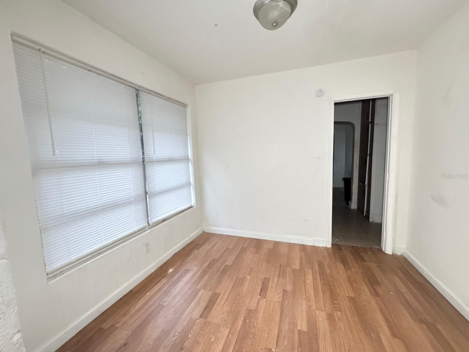 229 S Candler Ave Property Photo 10