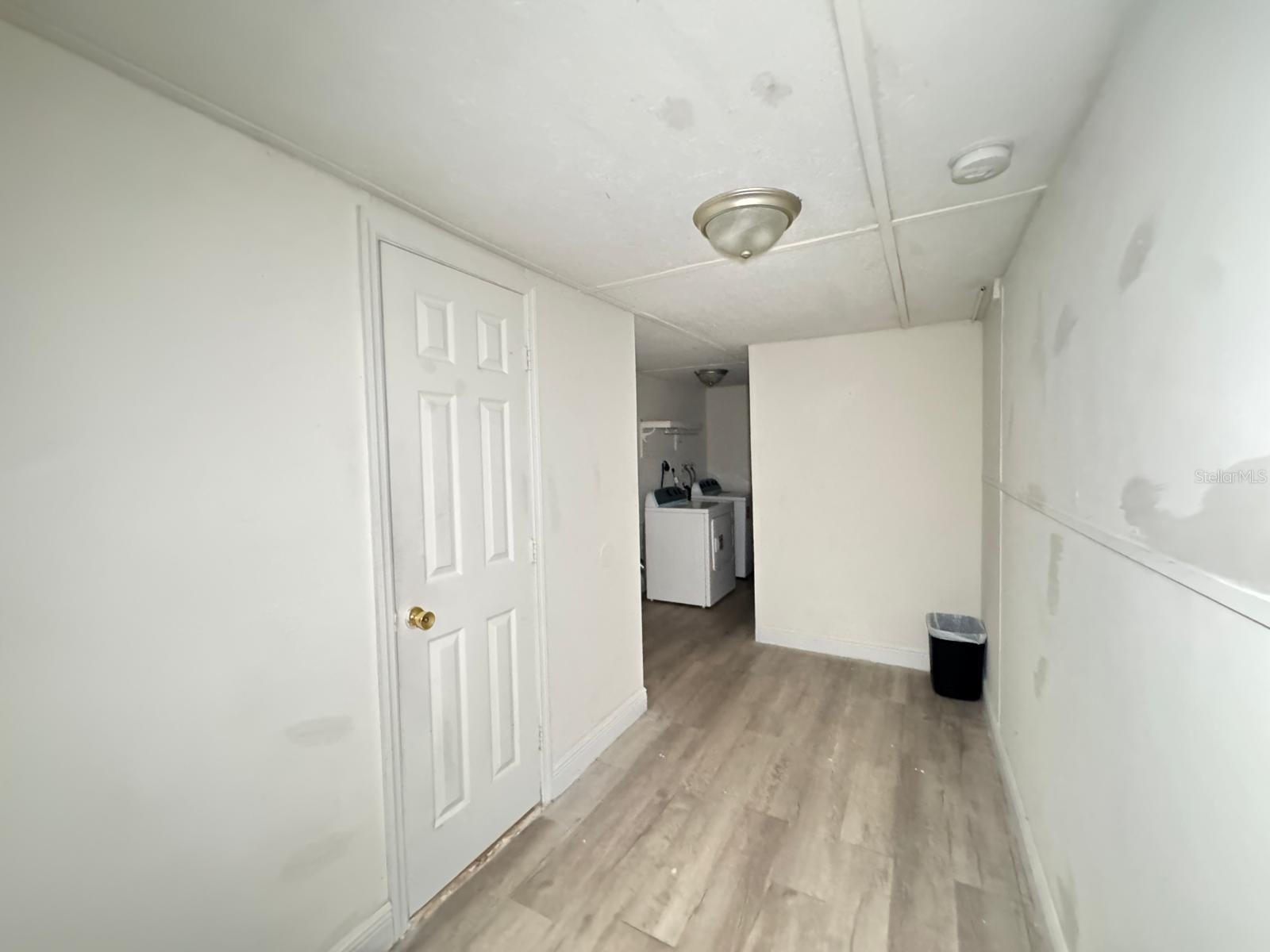 229 S Candler Ave Property Photo 18