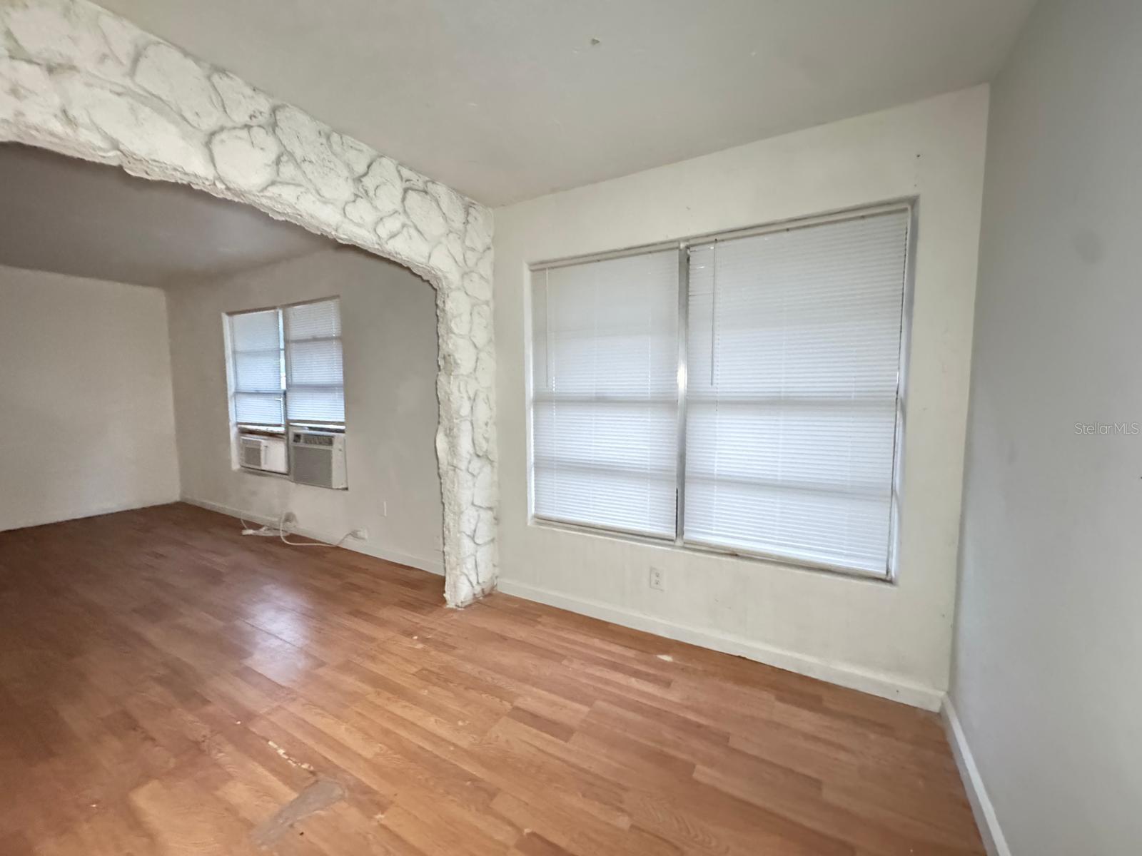 229 S Candler Ave Property Photo 19