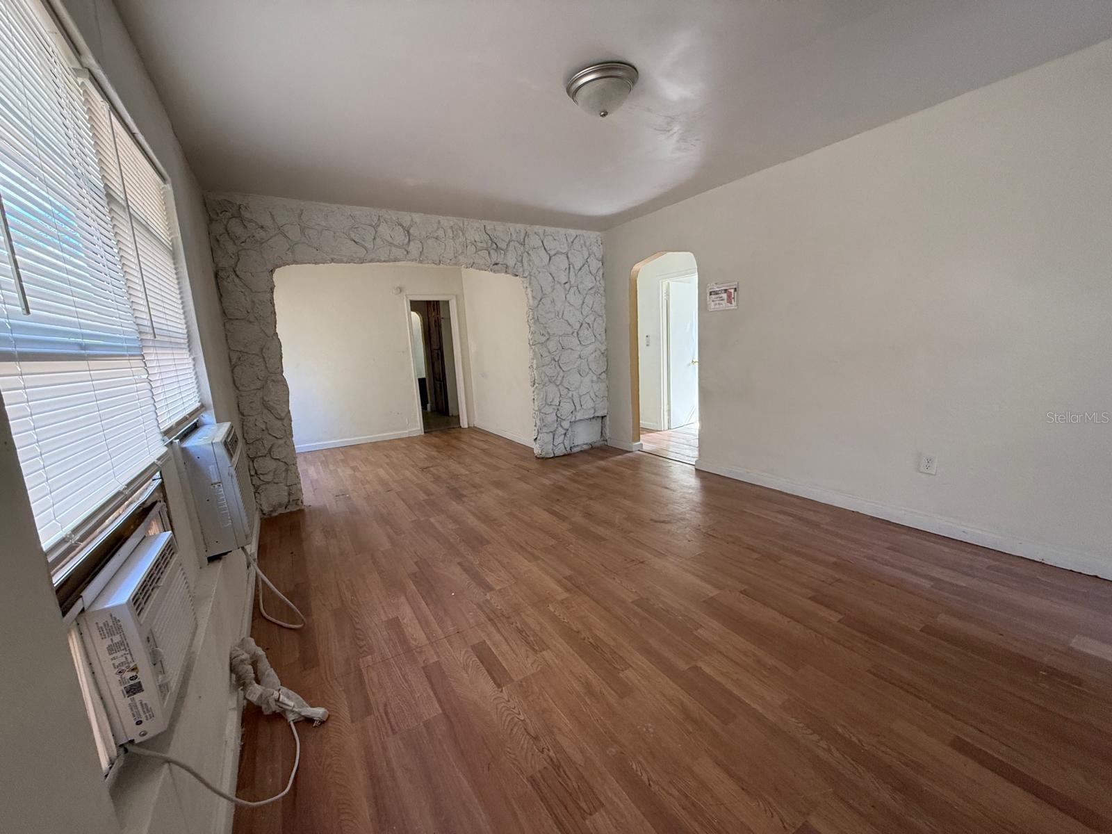 229 S Candler Ave Property Photo 23