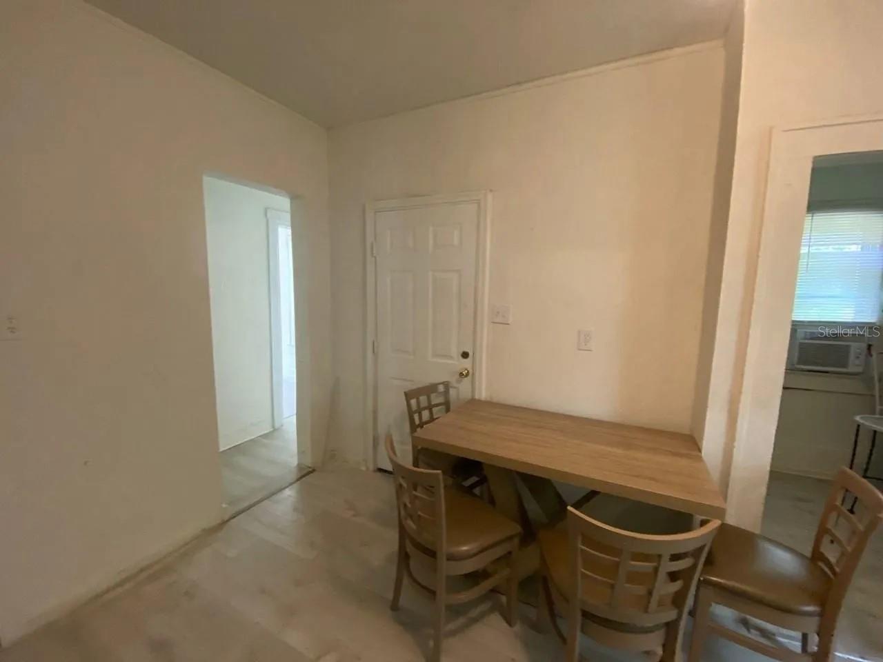 4427 Raleight St Property Photo 7