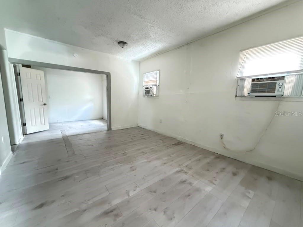 4427 Raleight St Property Photo 24