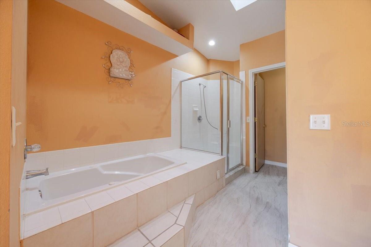 203 Coco Plum Dr #main Unit Property Photo 19
