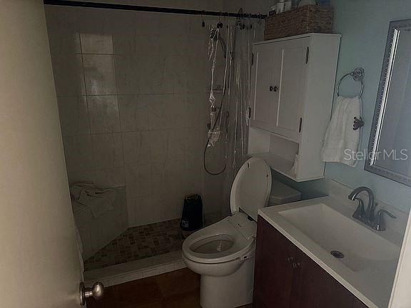 525 Manatee Ct #8 Property Photo 5