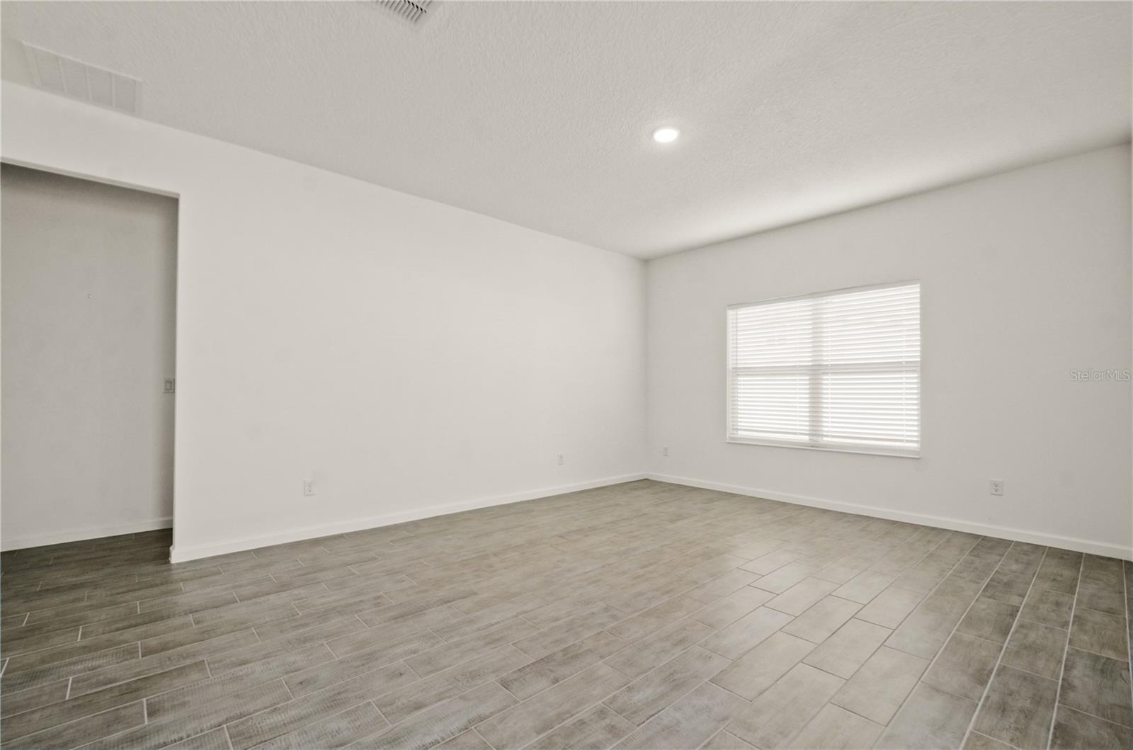 1078 Chelan Falls Dr Property Photo 14