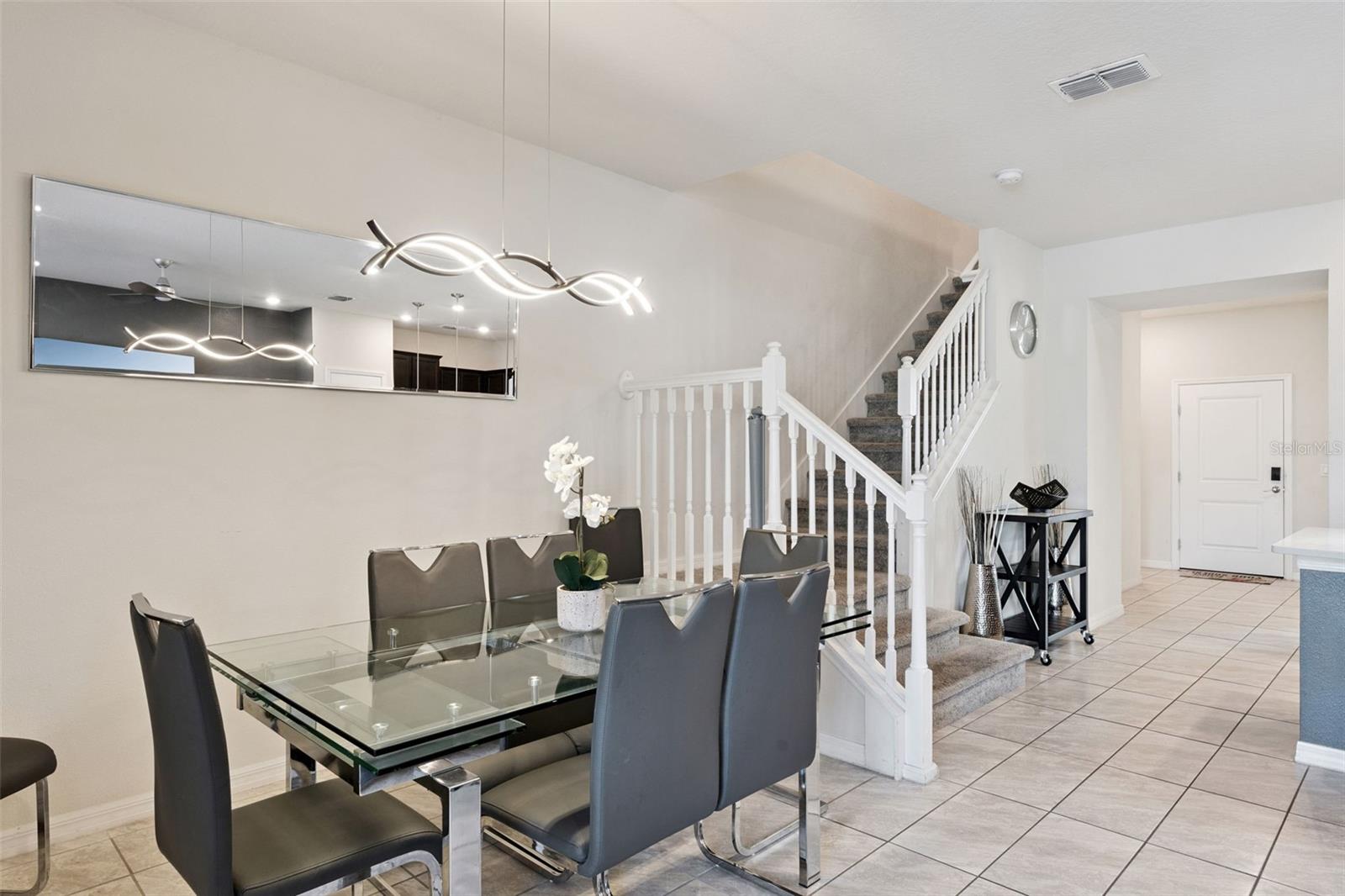 7163 Oakmoss Loop Property Photo 18