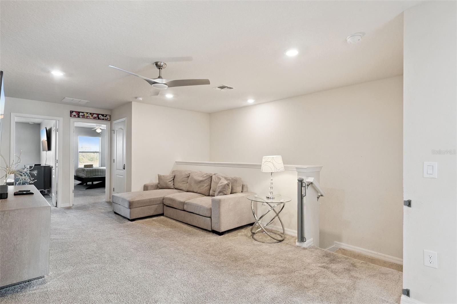 7163 Oakmoss Loop Property Photo 24
