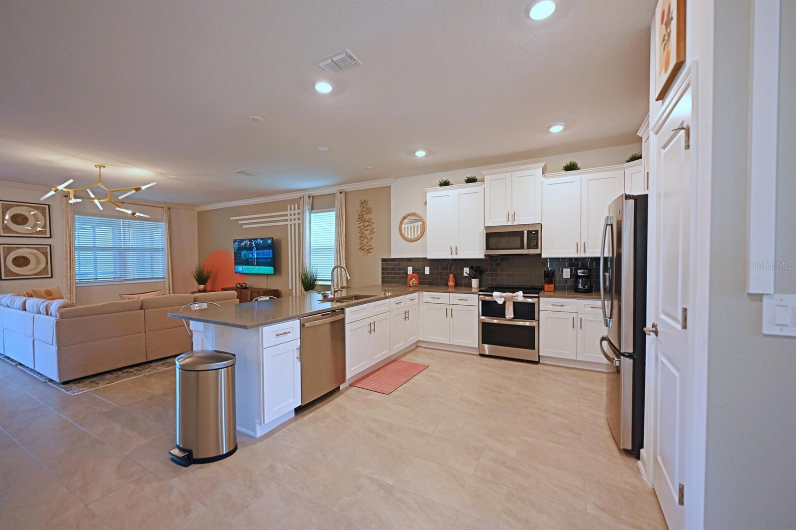 4221 Paragraph Dr Property Photo 4