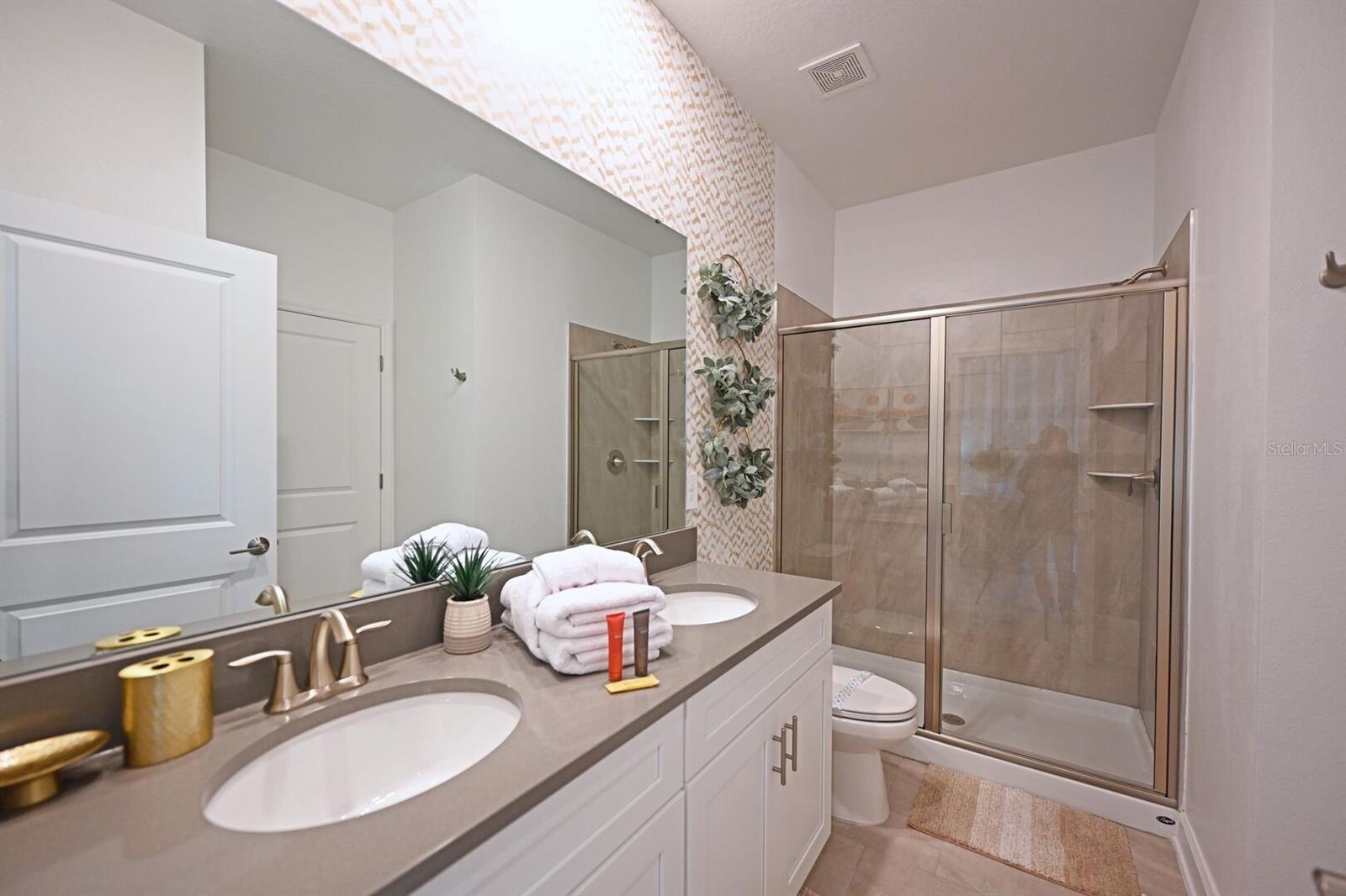 4221 Paragraph Dr Property Photo 15
