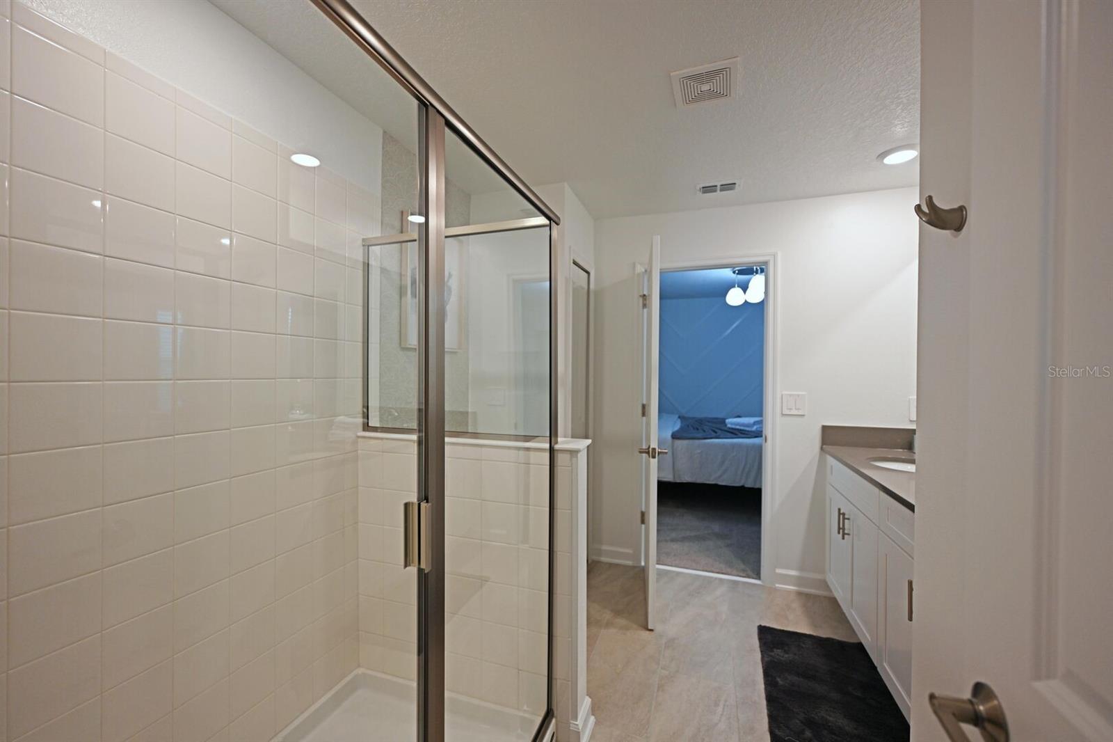 4221 Paragraph Dr Property Photo 34