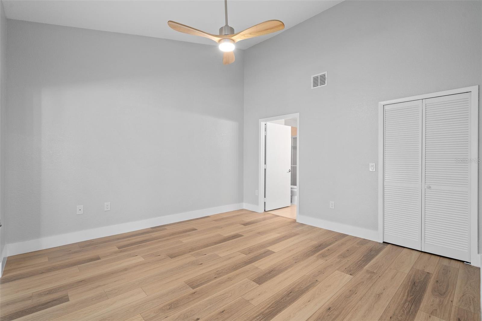 7784 Sugar Bend Dr #7784 Property Photo 16