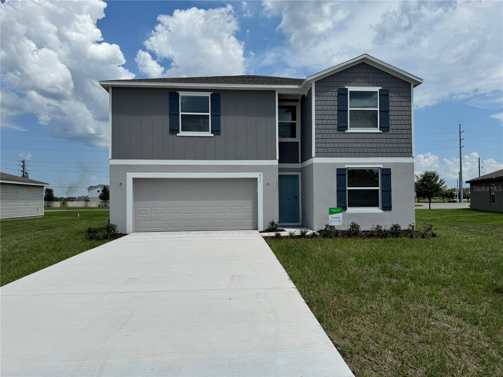 211 BIG SIOUX DR Property Photo 1
