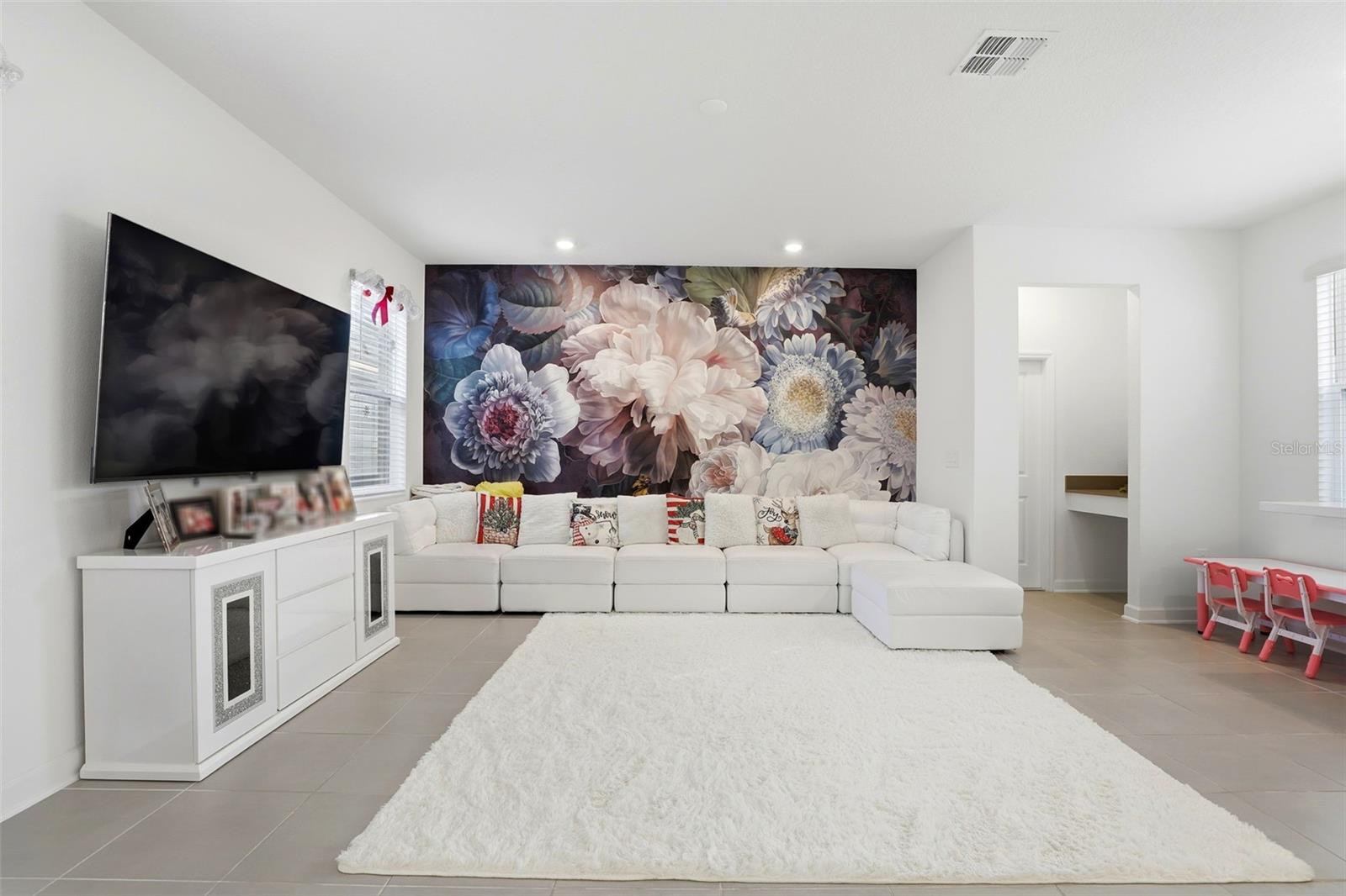 9775 Introduction Way Property Photo 11