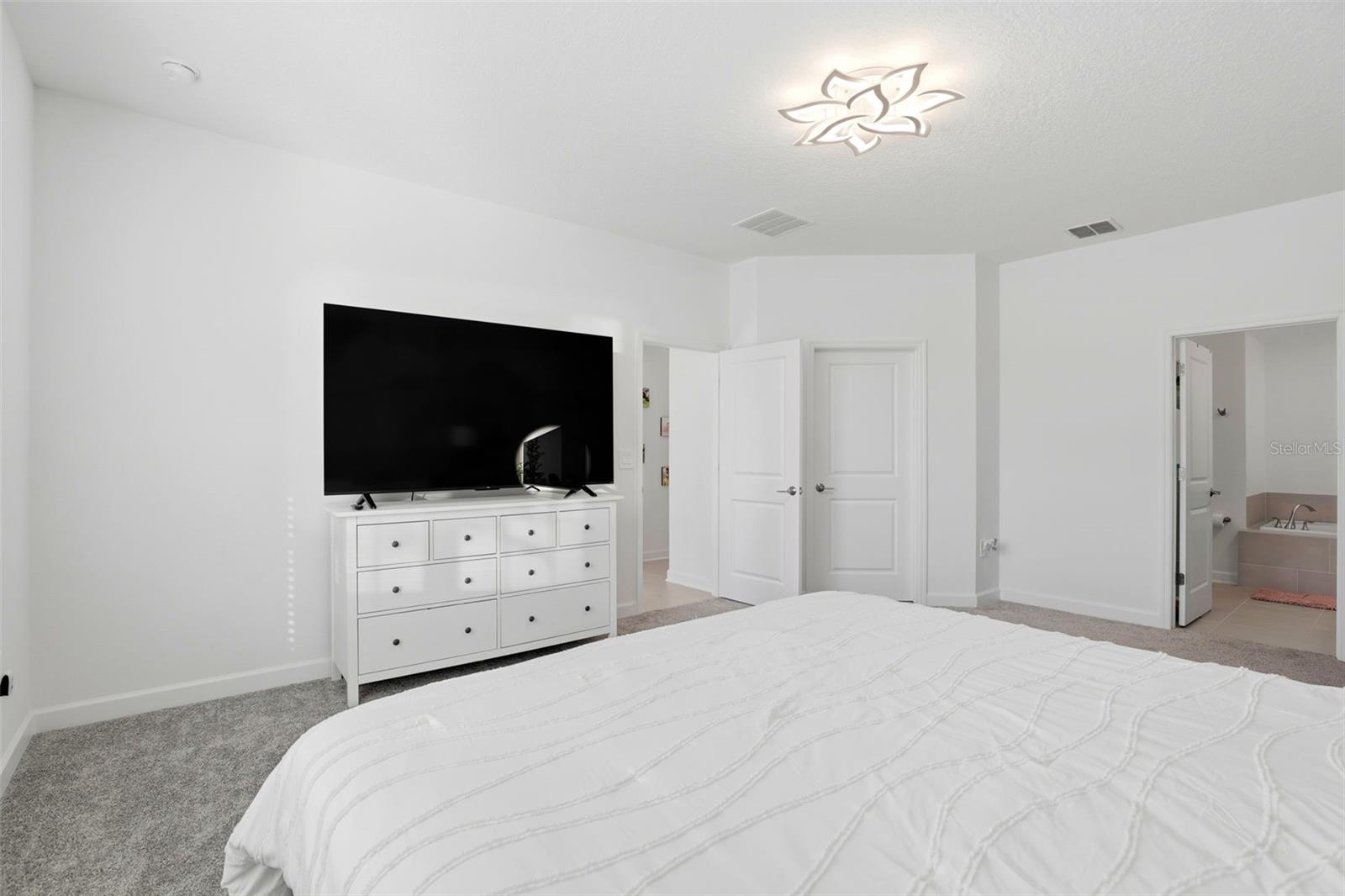 9775 Introduction Way Property Photo 16