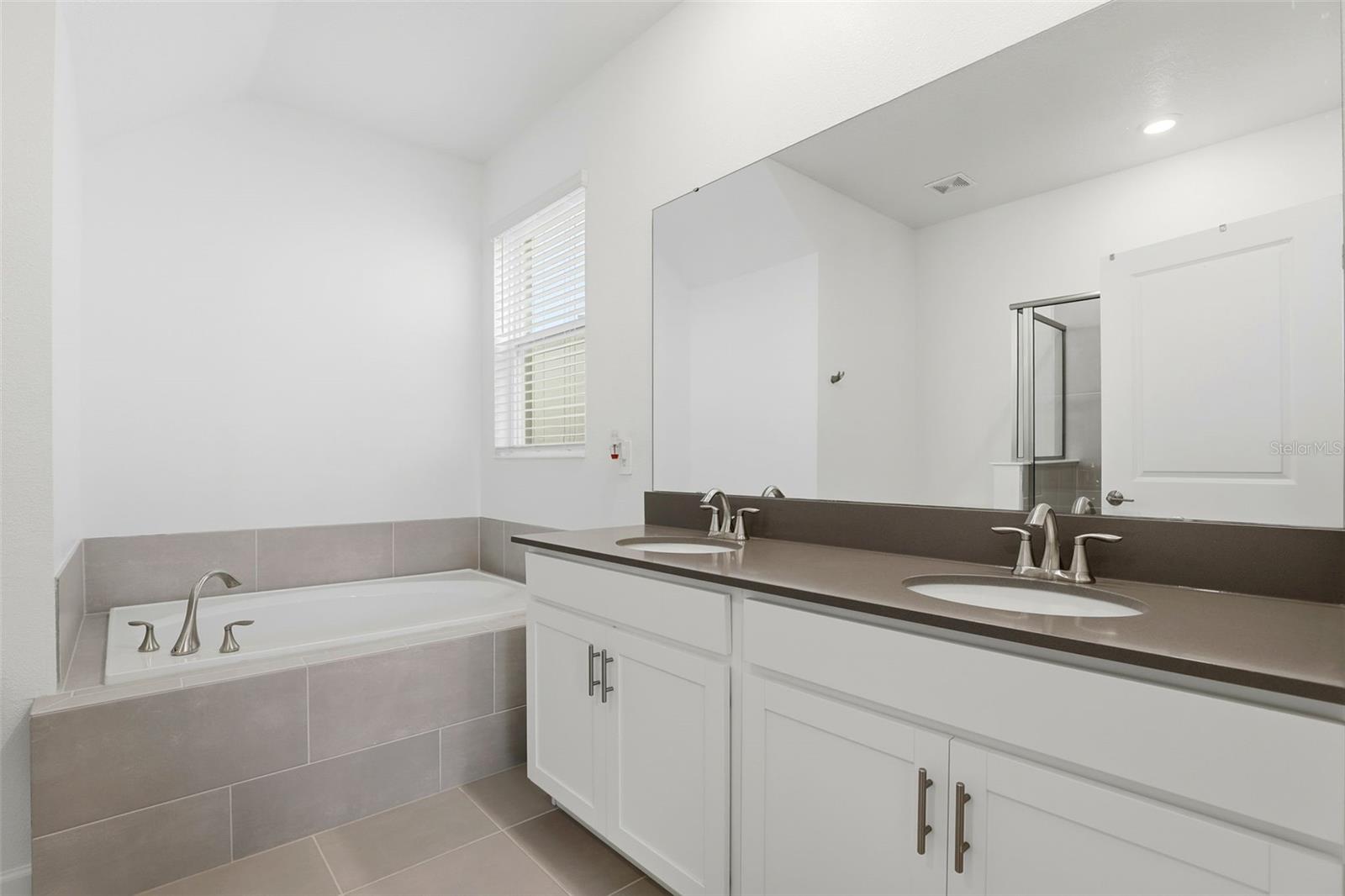 9775 Introduction Way Property Photo 17