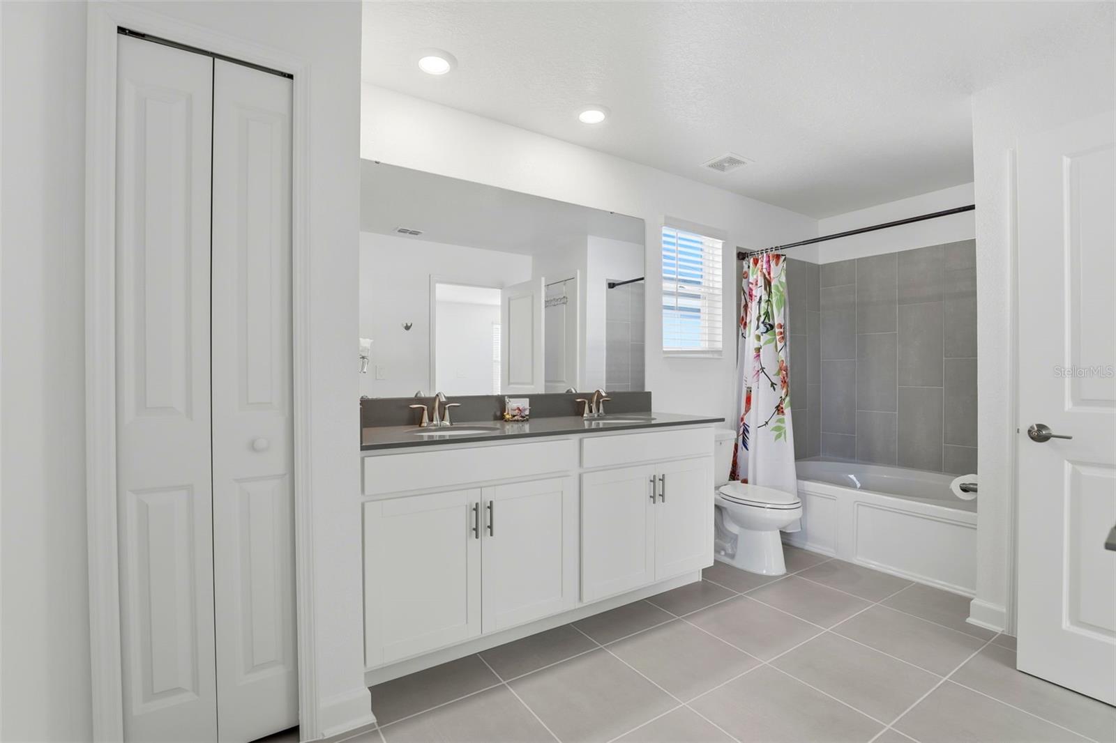 9775 Introduction Way Property Photo 25