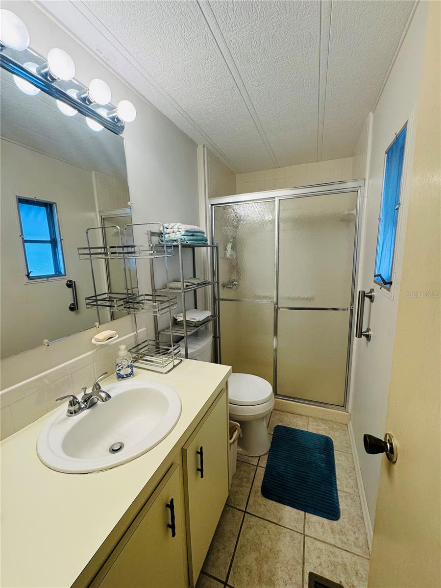 320 Aloha Dr Property Photo 26