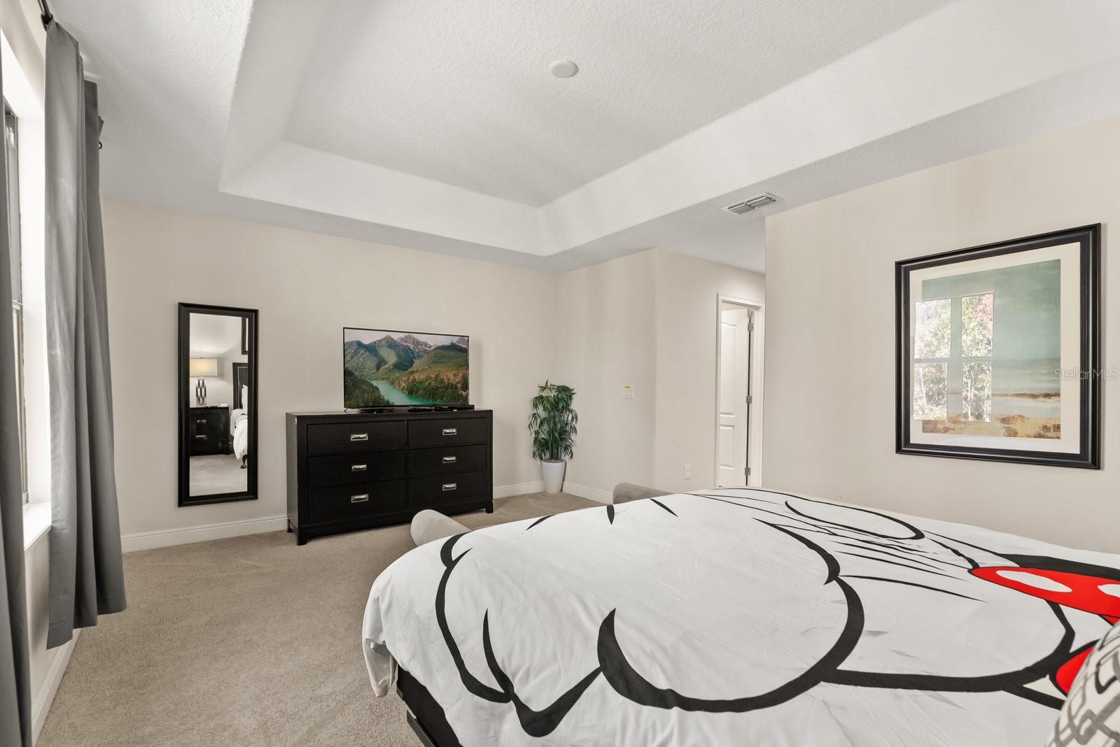 8193 Roseville Blvd Property Photo 11