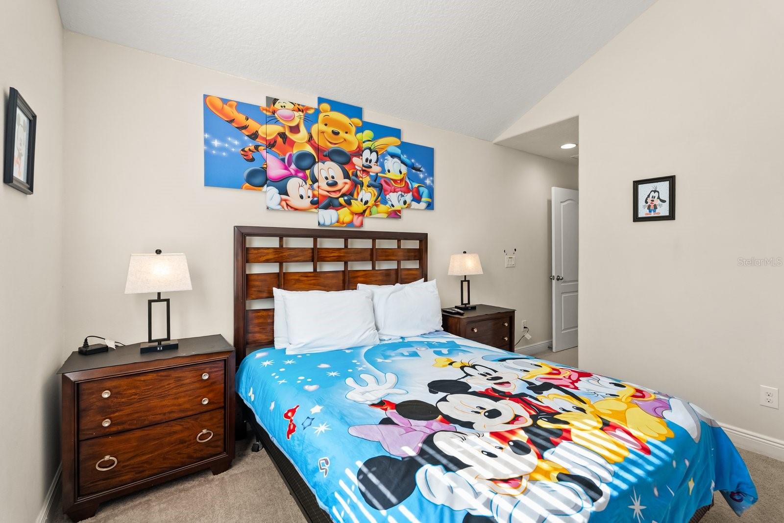 8193 Roseville Blvd Property Photo 17