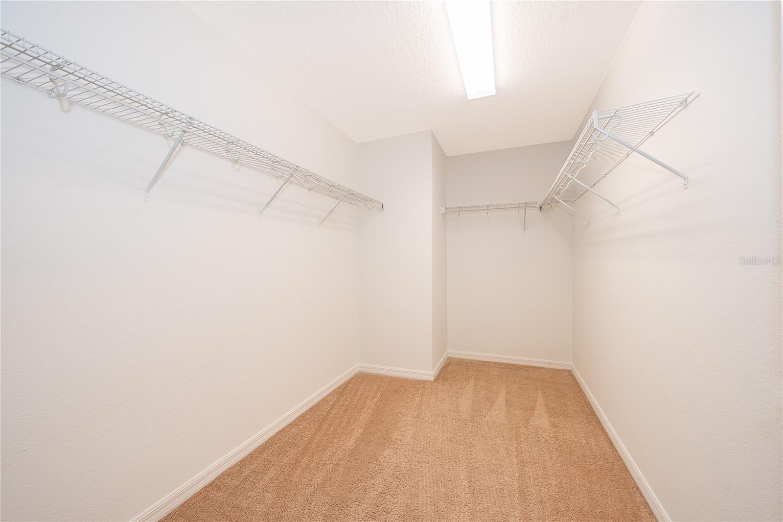 891 Cavan Dr Property Photo 38