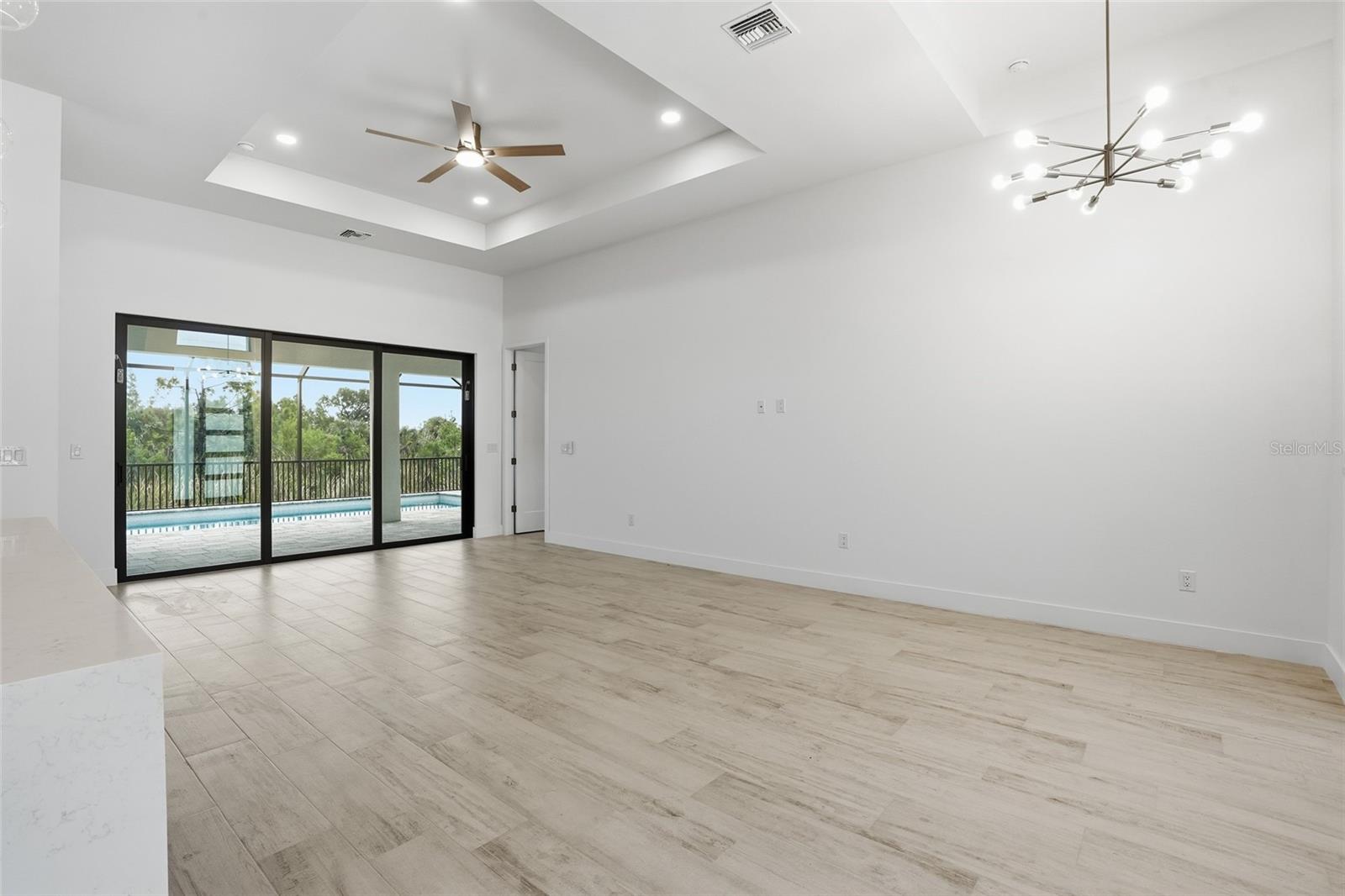 9402 Arrid Cir Property Photo 19