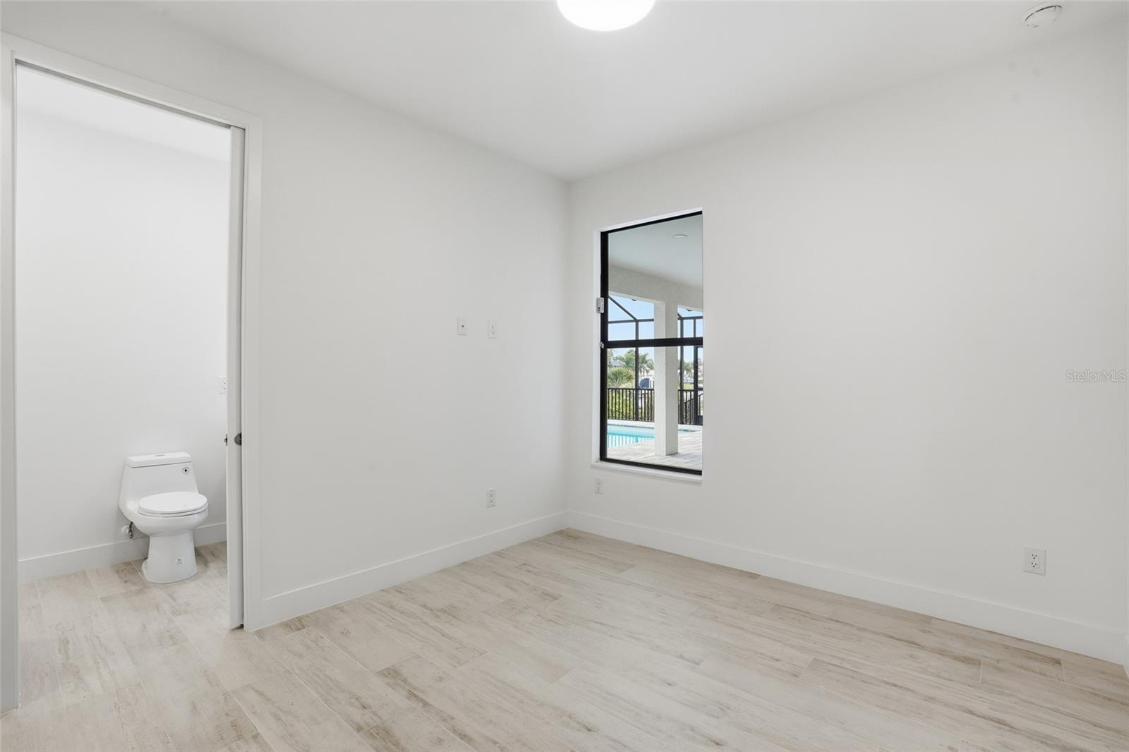9402 Arrid Cir Property Photo 40