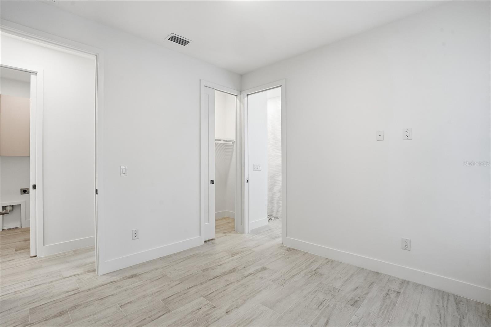 9402 Arrid Cir Property Photo 41