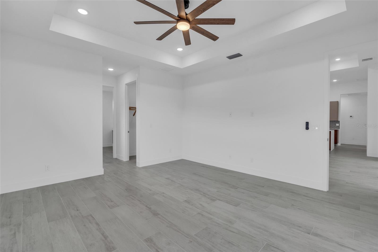 15401 Aqua Cir Property Photo 30