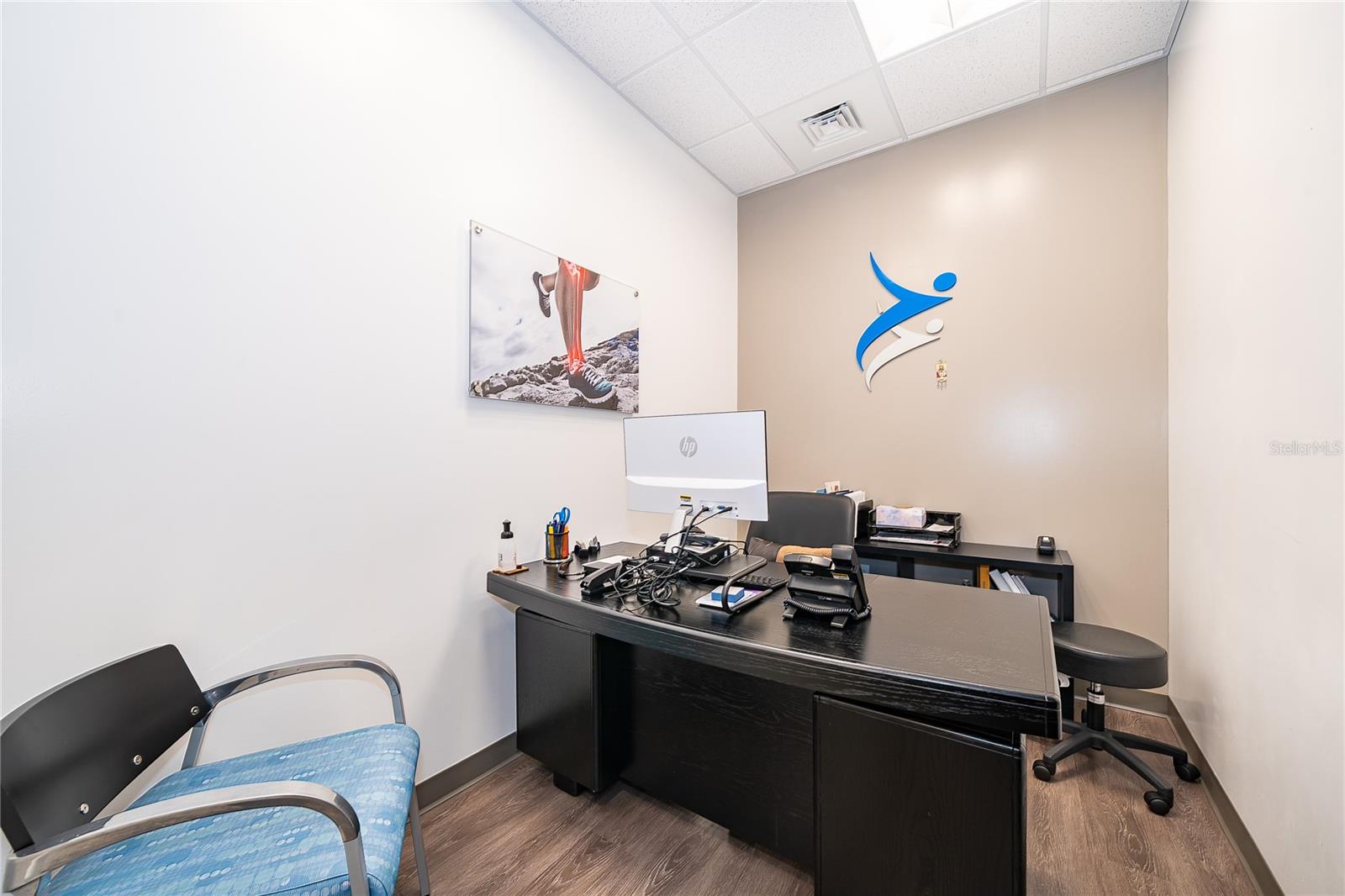 O6371029 Property Photo 4