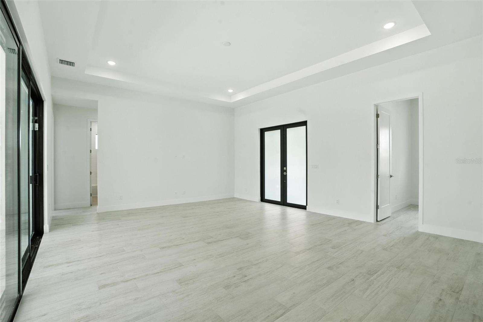 8348 Walden St Property Photo 17