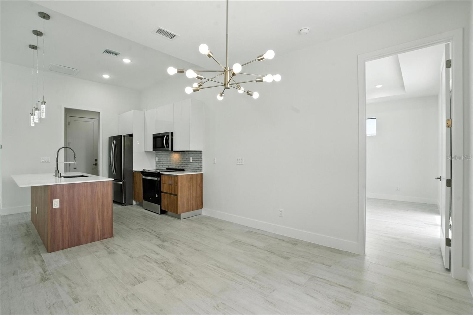 8348 Walden St Property Photo 25