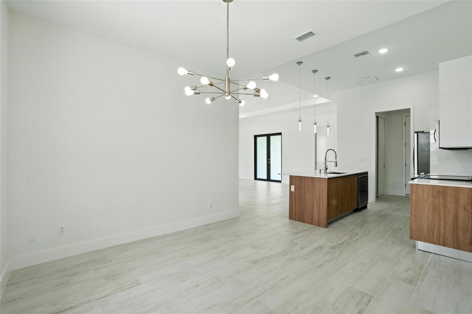 8348 Walden St Property Photo 26