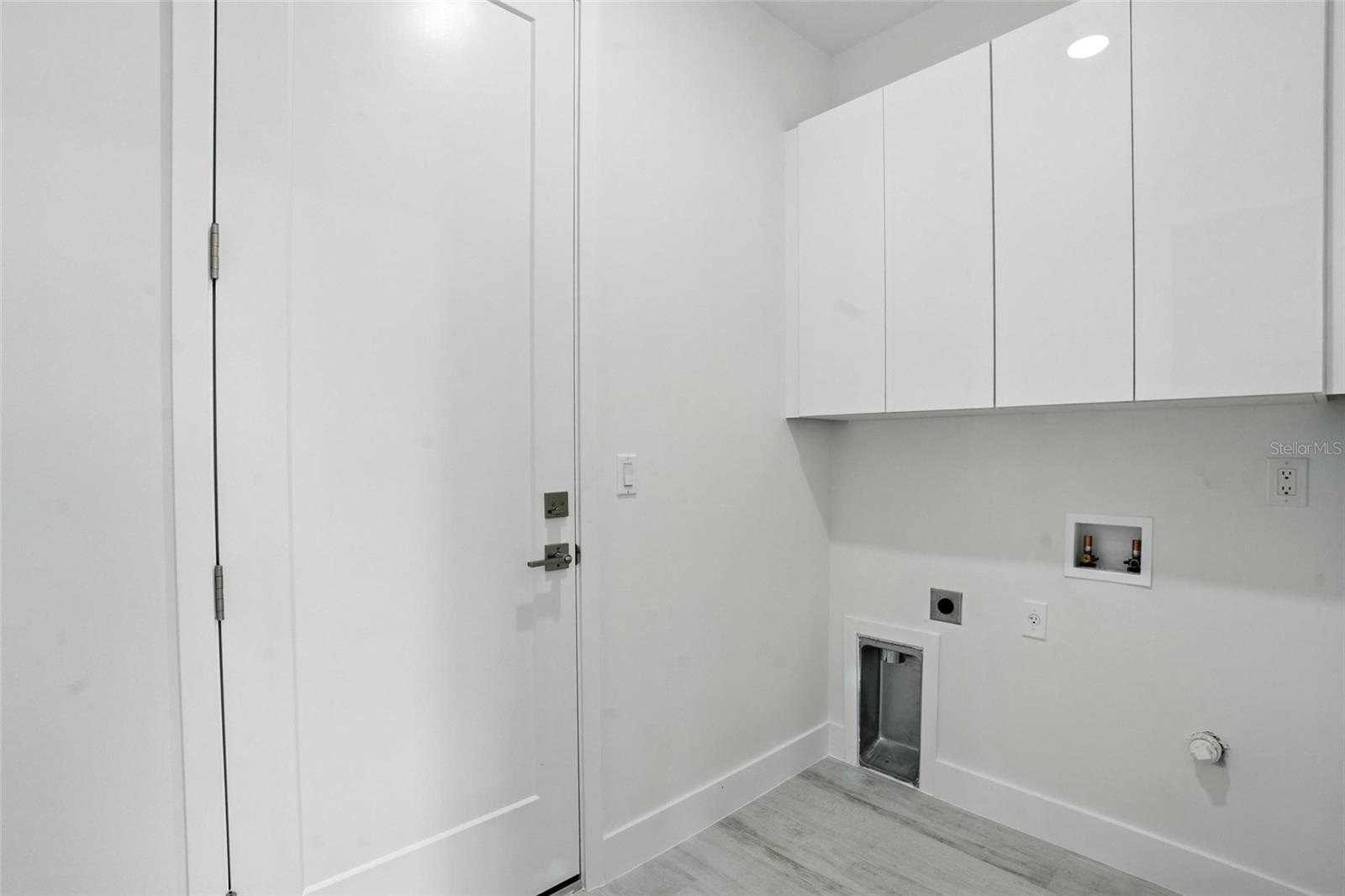 8348 Walden St Property Photo 41