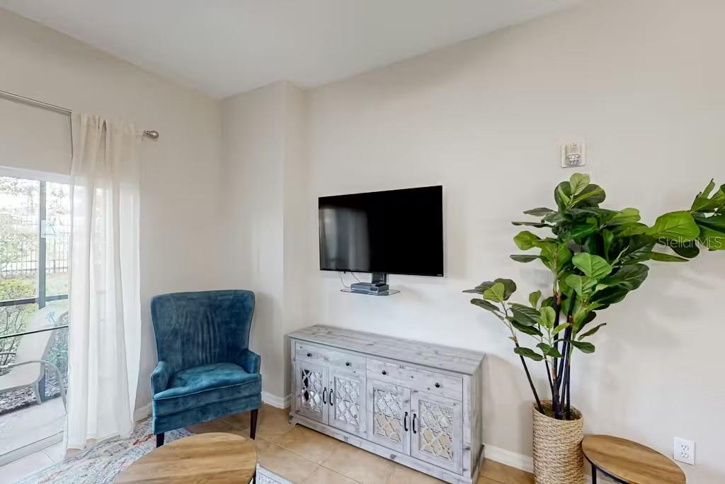 903 Gran Bahama Blvd #903 Property Photo 5