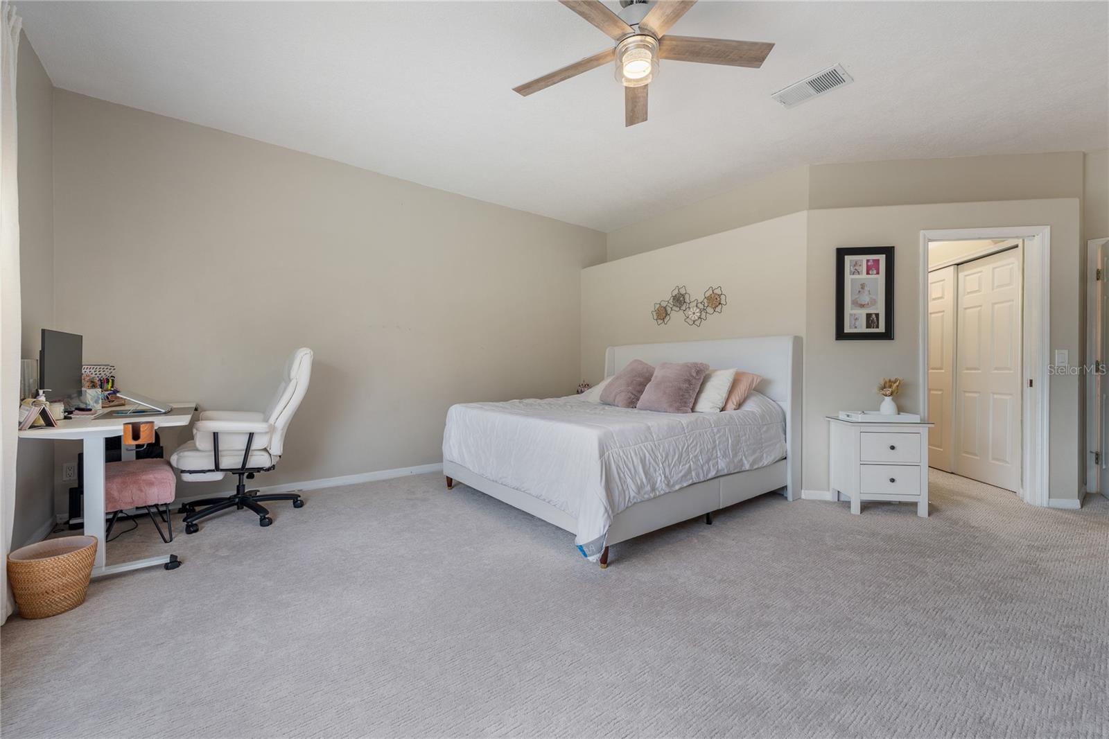 1524 The Oaks Blvd Property Photo 13