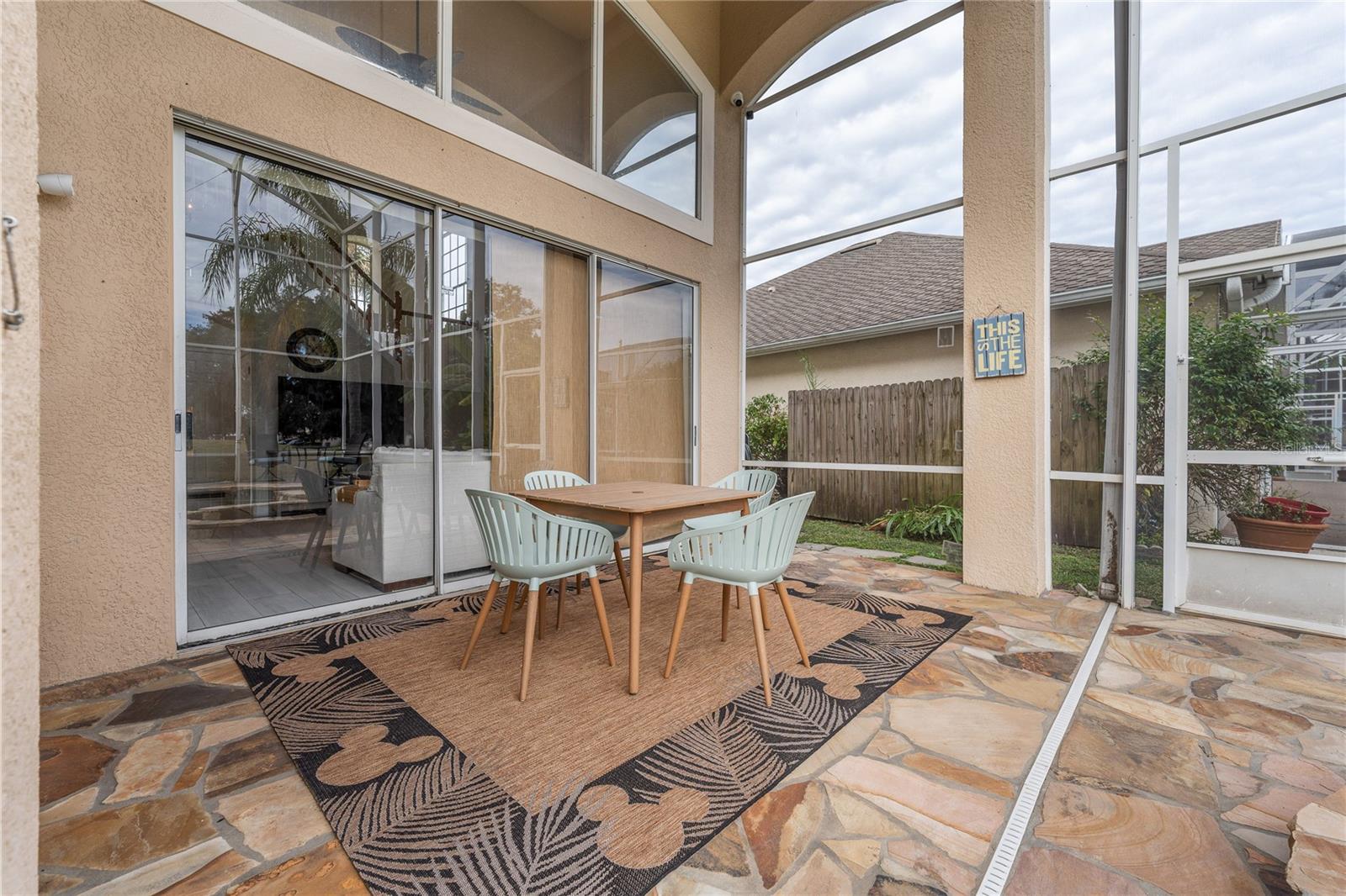 1524 The Oaks Blvd Property Photo 23