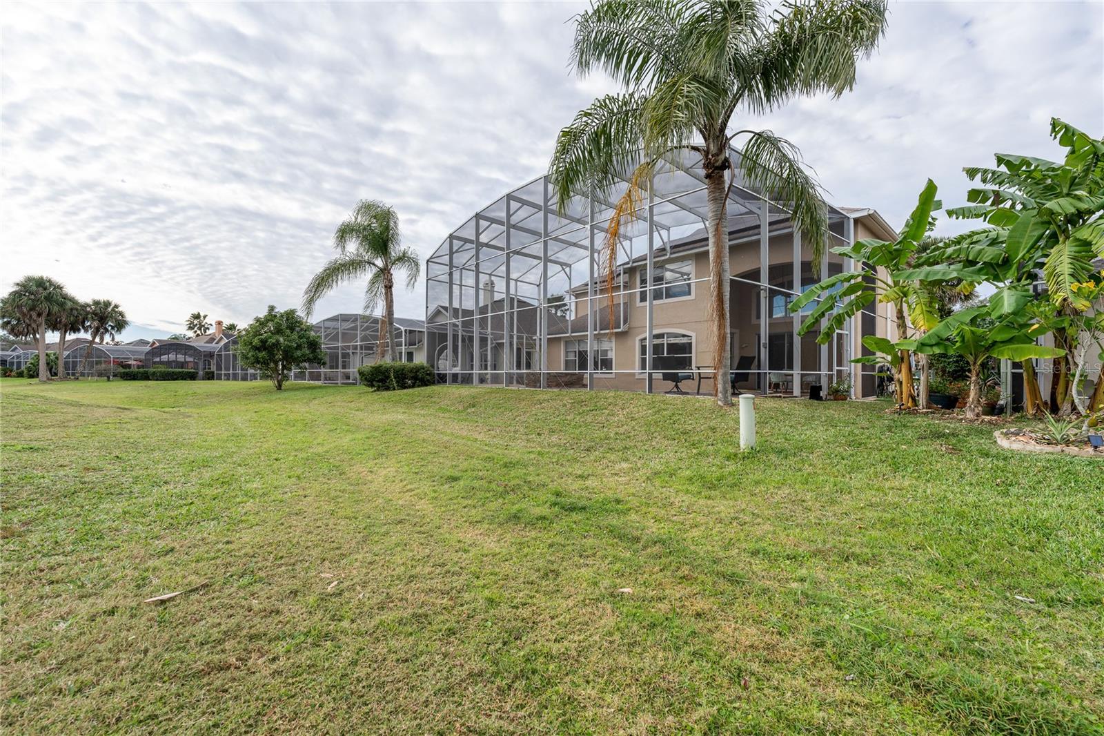 1524 The Oaks Blvd Property Photo 25