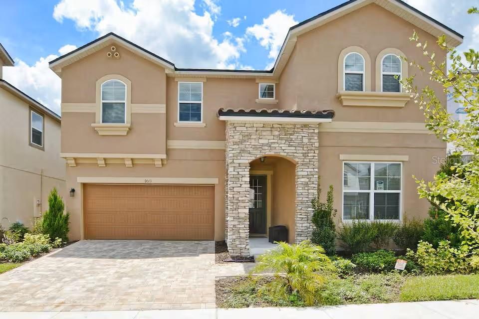 9013 Sunshine Ridge Loop Property Photo 1