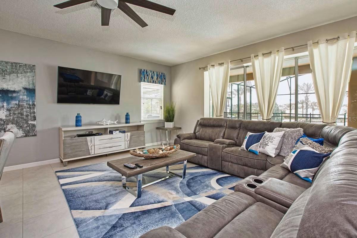 9013 Sunshine Ridge Loop Property Photo 8