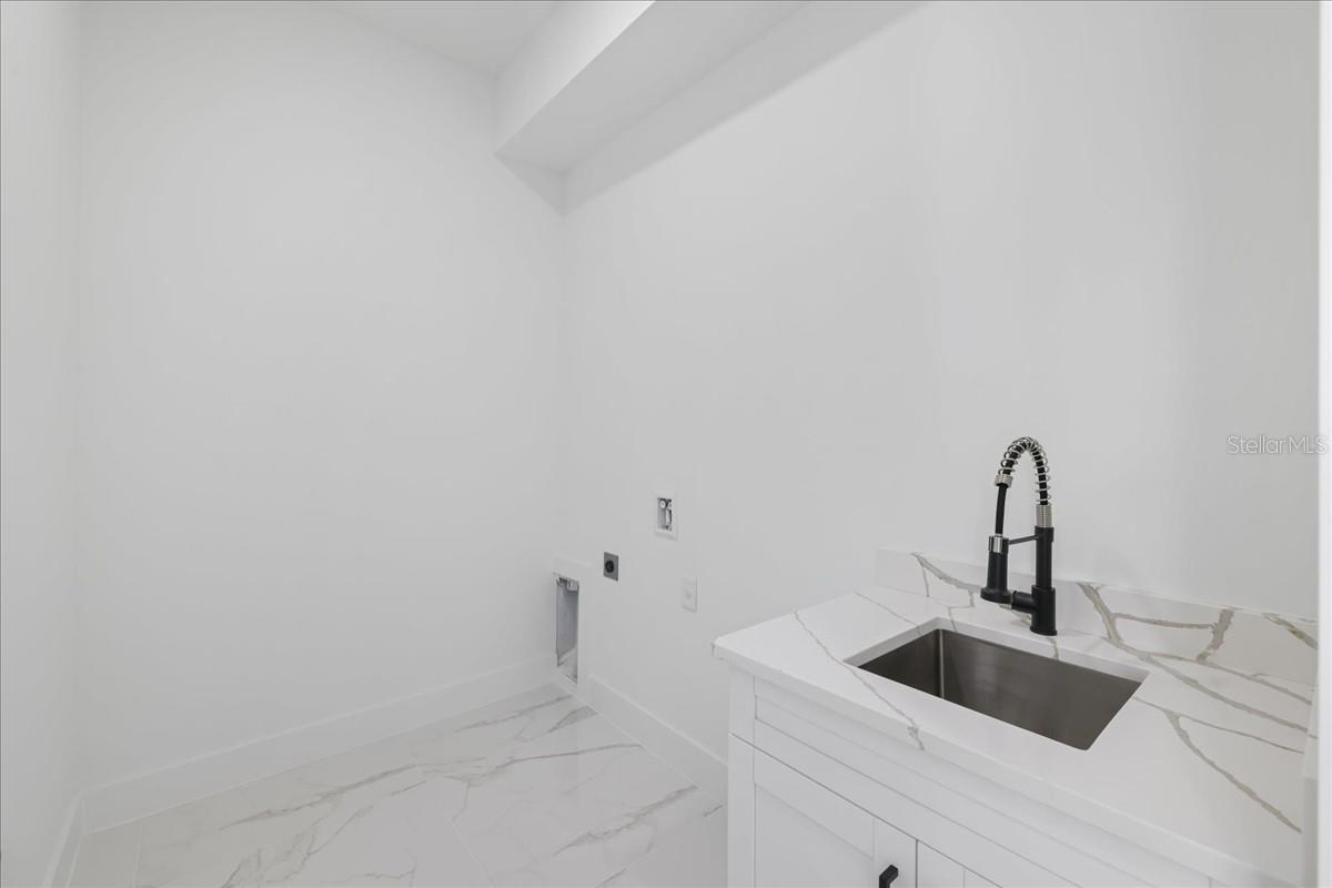 17375 Waco Ave Property Photo 31
