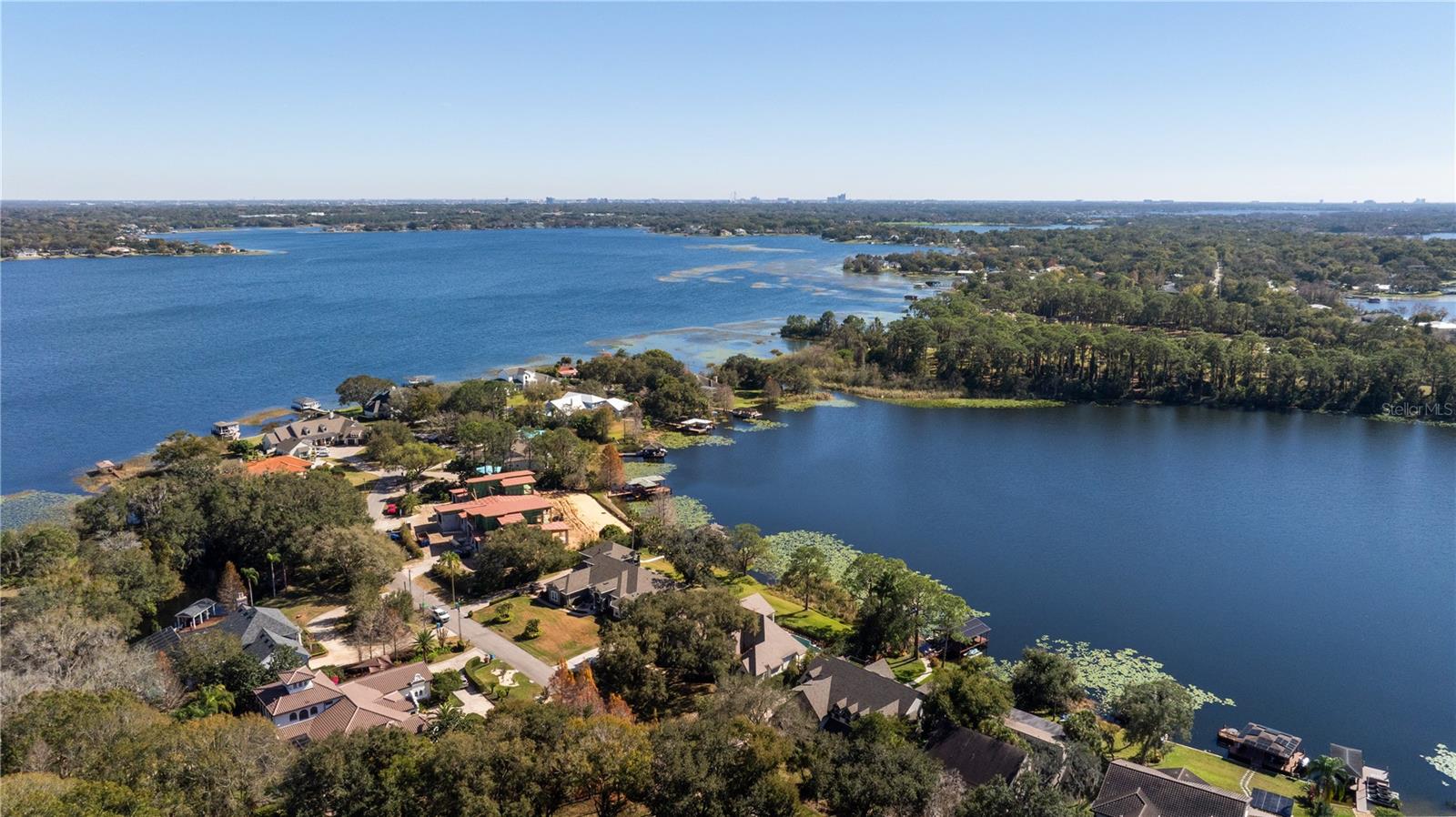 10870 Bayshore Dr Property Photo 3