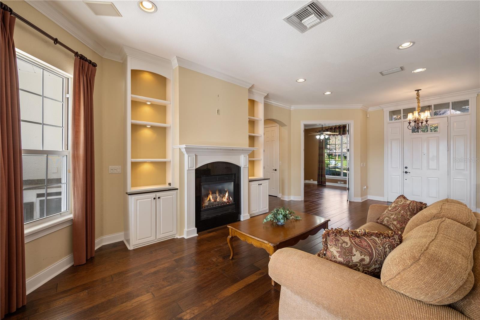 10870 Bayshore Dr Property Photo 6