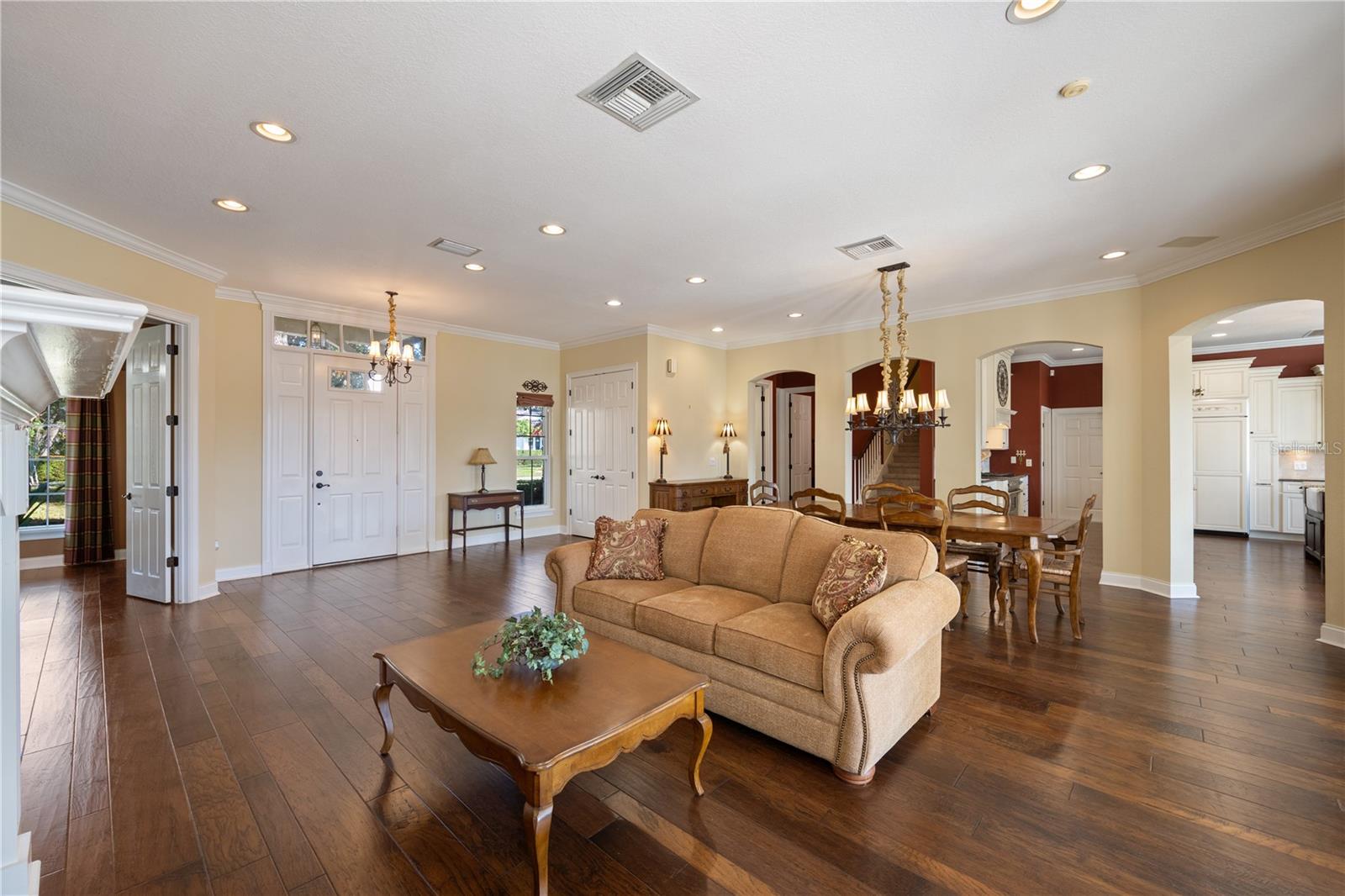 10870 Bayshore Dr Property Photo 7