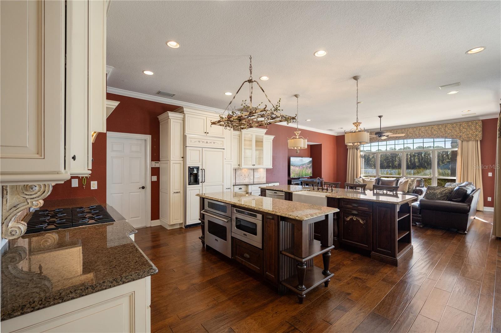 10870 Bayshore Dr Property Photo 12